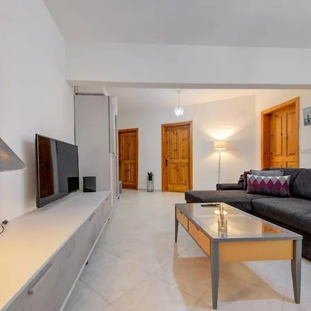 Spacious In St'julians By Sf Homes Apartamento