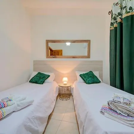 Spacious In St'julians By Sf Homes Lejlighed