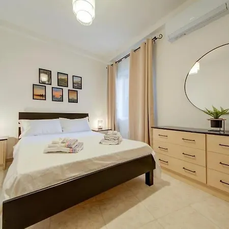 Spacious In St'julians By Sf Homes San Ġiljan