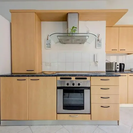 Apartman Spacious In St'julians By Sf Homes San Ġiljan