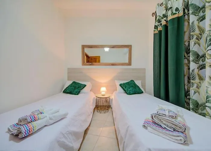 Spacious In St'julians By Sf Homes Διαμέρισμα