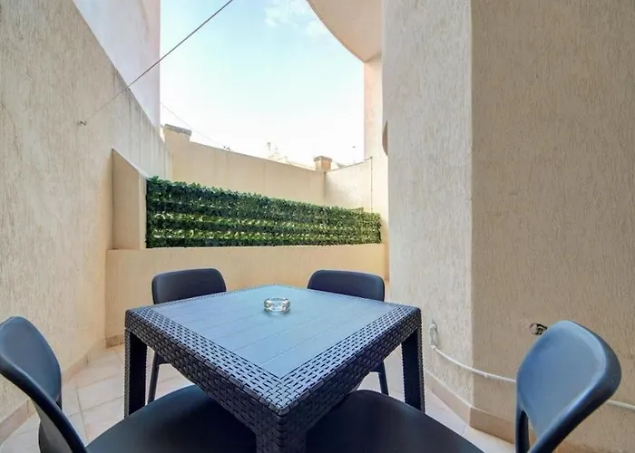 Spacious In St'julians By Sf Homes Διαμέρισμα Saint Julian's